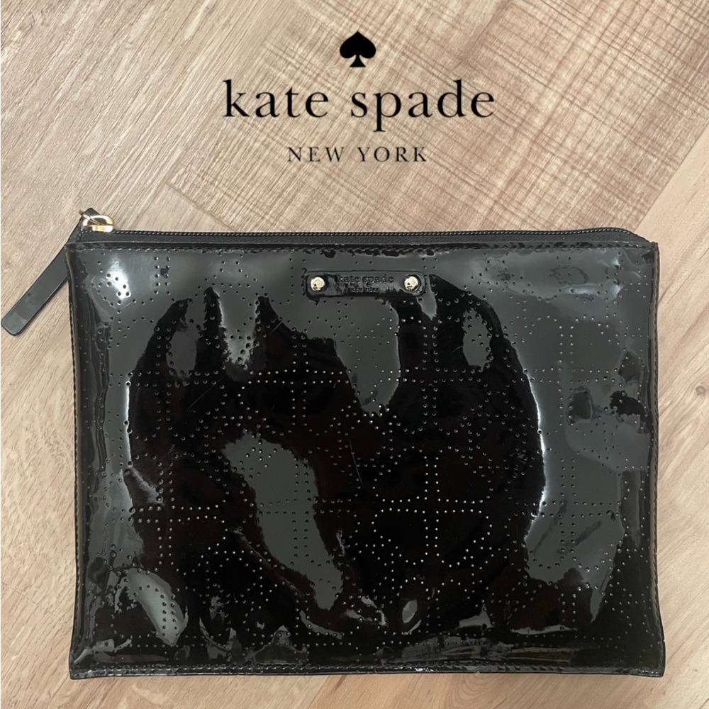 LIKE NEW KATE SPADE Large Black Metro Spade Clutch